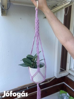 Levendula makrame növénytartó