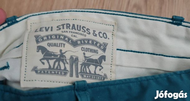 Levis férfi rövidnadrág 34