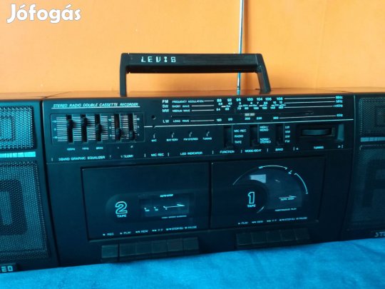 Levis két kazettás sztereó magnós rádió,levehető hangszórókkal!/68