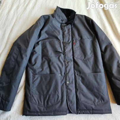 Levis téli bélelt dzseki M-es méret kb 5 alkalommal viselt szép állap