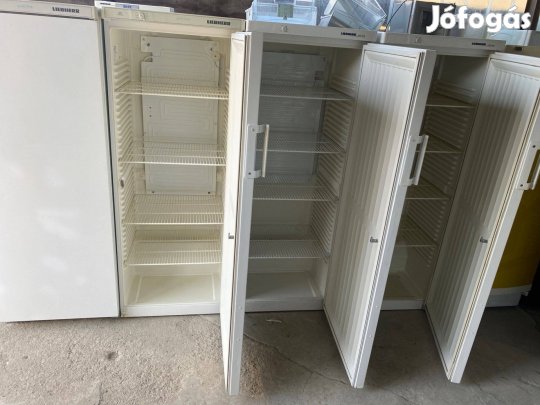 Liebherr hűtő - 360 L