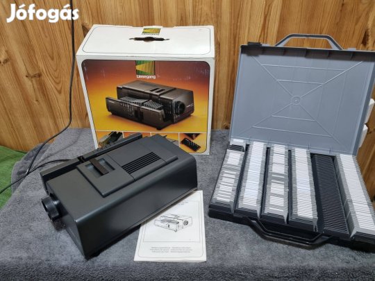 Liesegang 3000 AF diavetítő dobozában újszerű állapotban