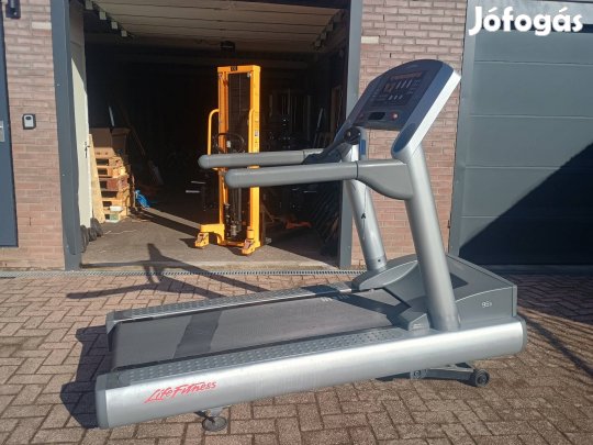 Life Fitness 95ti futópad - több darab