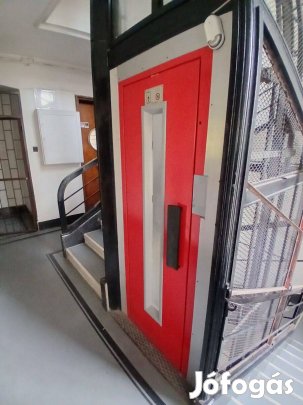 Lift ajtók, acél ajtók eladók