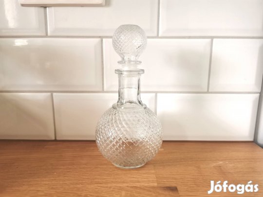 Likőrös whiskys kínáló üveg karaffa 