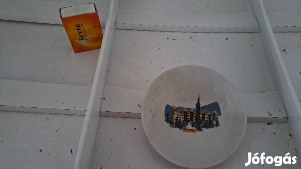 Lilafüred tálka, Drasche porcelán