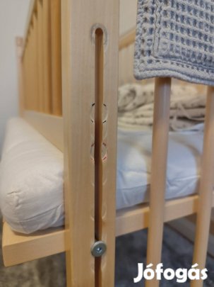 Lilibel babaöböl oldalráccsal, kókuszmatraccal, kiegészítőkkel