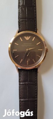 Limitált példányszámú Armani karóra