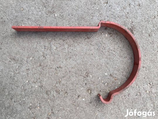 Lindab Kfl 150 csatornavas/csatornatartó téglavörös