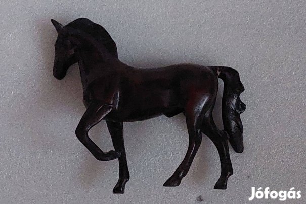 Ló állat figura szobor dísz dísztárgy kerámia