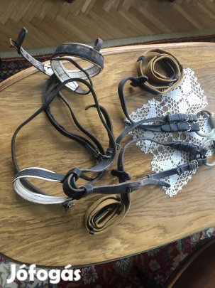 Ló zabla bőr sziklákkal 