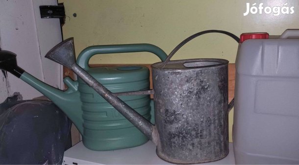 Locsolókanna, öntözőkanna, vizeskanna