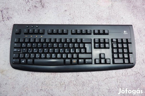 Logitech Deluxe 660 magyar vezeték nélküli billentyűzet fekete hiányos