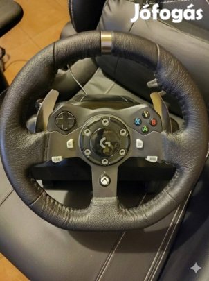 Logitech G920 kiegészítőkkel.