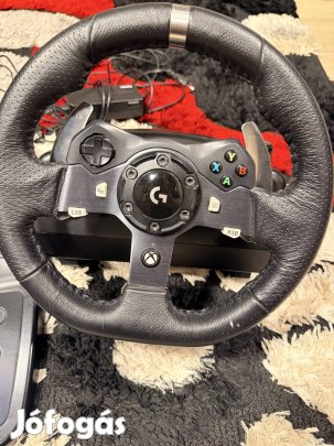 Logitech G920 kormány és pedál