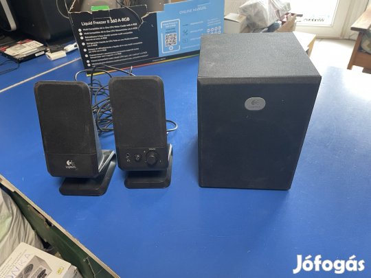 Logitech R20 hangfal