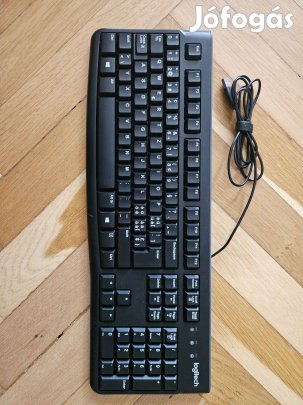 Logitech billentyűzet (svájci)