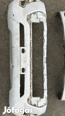 Lökhárító első hilux 2021-2023 eladó