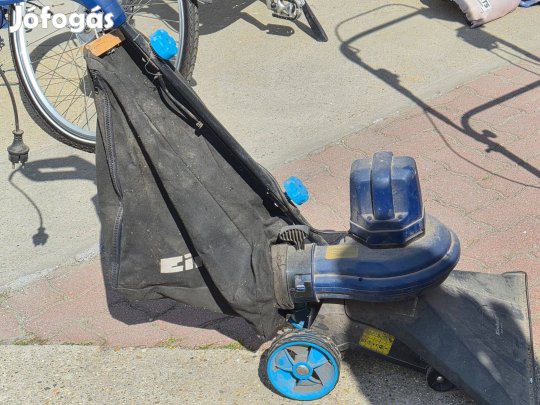 Lombporszívó, tökéletesen működik, bár az évek látszódnak