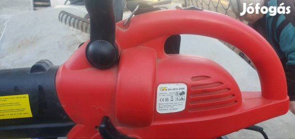 Lombszívó eladó 2500 wattos.