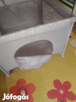 Lorelli Utazó járóka