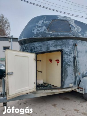 Lószállító eladó