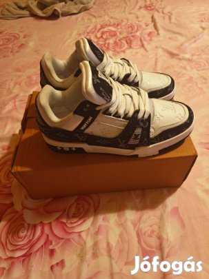 Louis Vuitton Trainer