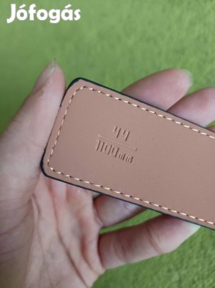 Louis Vuitton férfi fekete kockás öv