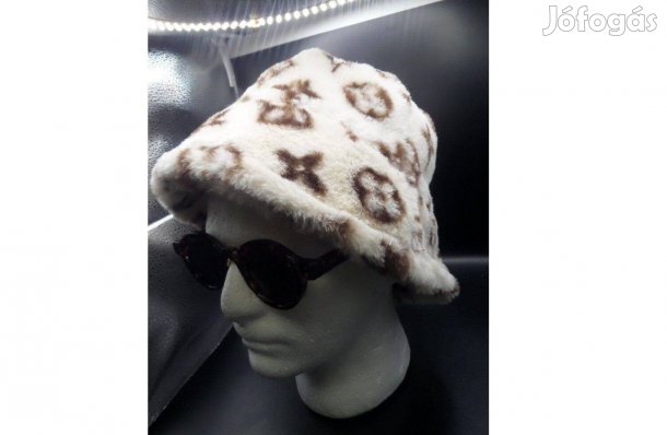 Louis Vuitton mintás női 58 ( állítható) Új téli komoly meleg sapka