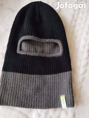 Lovagló sapka kötött