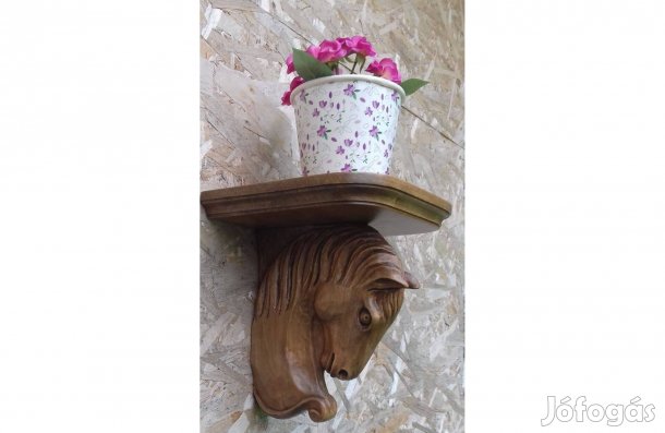 Lovas falipolc polc falipolc fapolc lovas ruhaakasztó lovaskép fafara