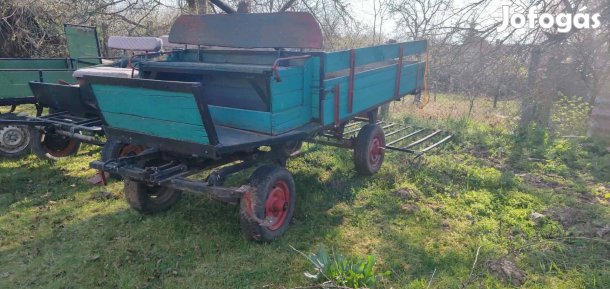 Lovas kocsi ,szekér