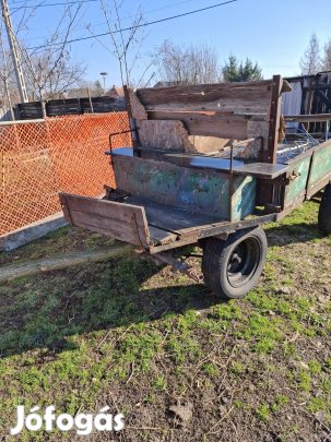Lovas kocsi eladó !