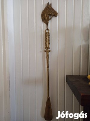 Lovas réz cipőkanál