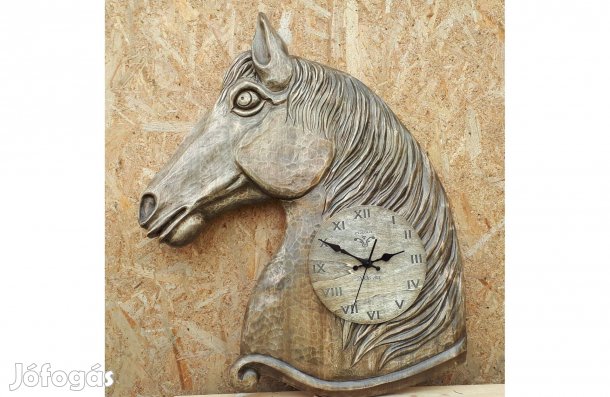 Lovasóra lóóra fafaragás faóra falióra ajándéktárgyak lovastermékek lo