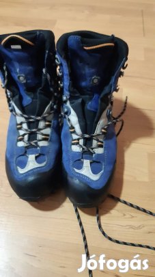 Lowa 42-es gore-tex bakancs túrabakancs
