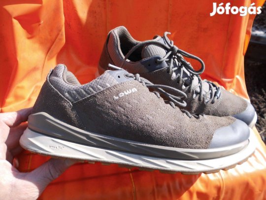 Lowa Malta Gtx barna bőr 44.5-es túracipő eladó,