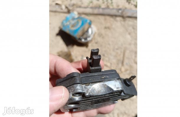 Lucas A127 12V Generátor Feszültségszabályozó Transpo IL223 Kefetartós