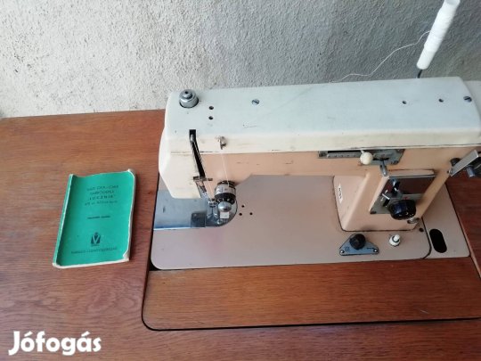 Lucznik háztartási varrógép 