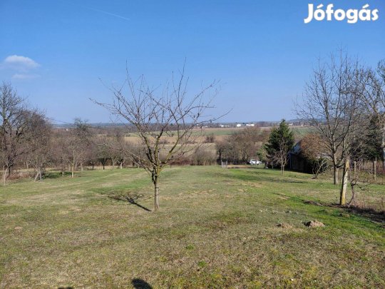 Lukácsháza - Nagycsömötei hegyen kert eladó