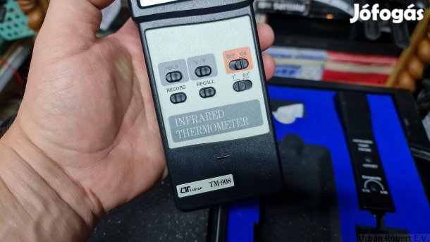 Lutron TM-908 Infrás érintés mentes ipari hőmérő