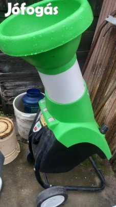 Lux elektromos csendes működésű ágaprító ágdaráló 2800w