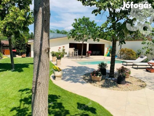 Luxus családi ház eladó Kadafalván!