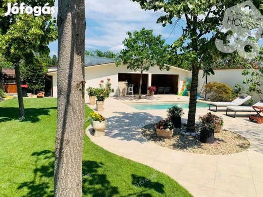 Luxus családi ház eladó Kadafalván!