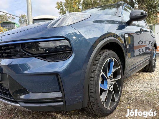 Lynk & CO 01 Facelift.360-Camera.-PAN.Tető- 70K...