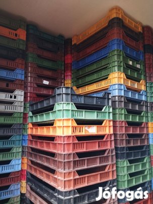 M5-ös műanyag rekesz eladó!