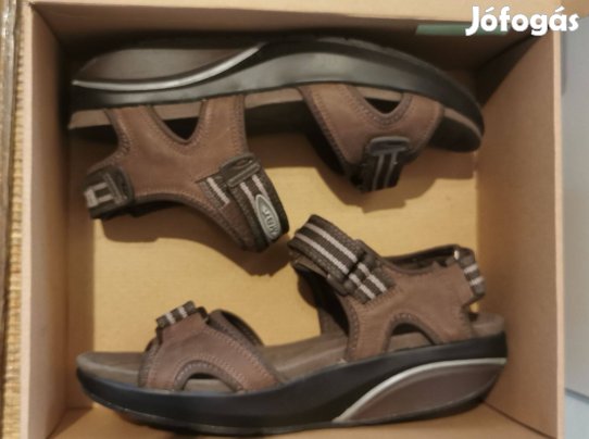 MBT gördülő férfi szandál