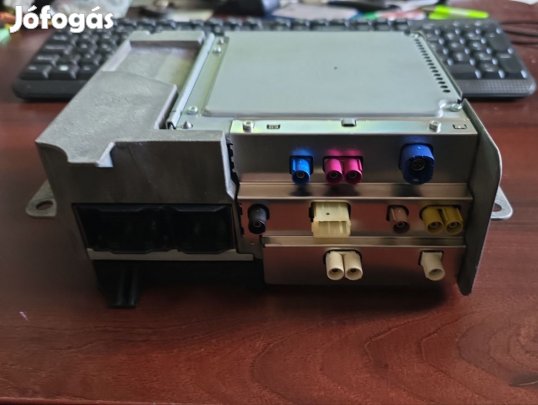 MBUX vezérlő, kód a dobozban A2479001210 eladó