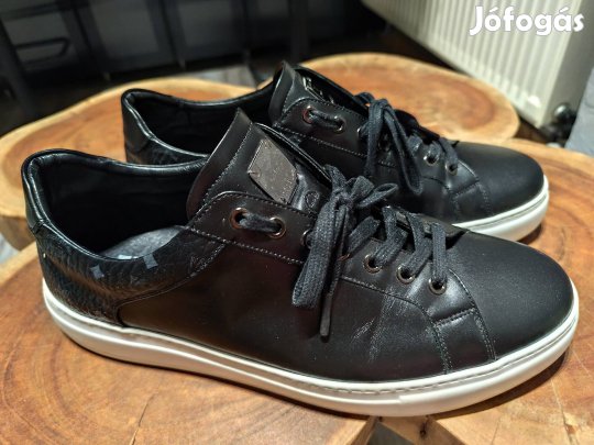 MCM férfi cipő 46