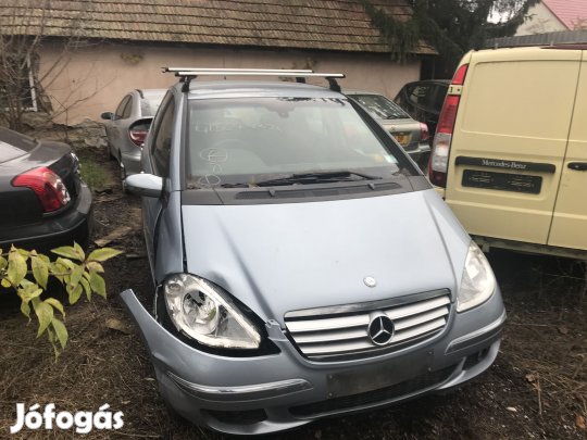 MERCEDES A W169 180 CDI JOBB K, MANUAL eladó